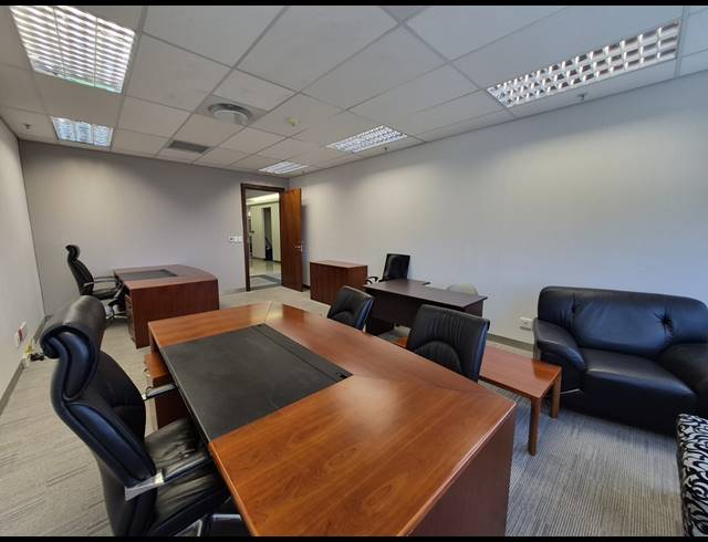 42M² OFFICE TO LET IN SANDTON CENTRAL